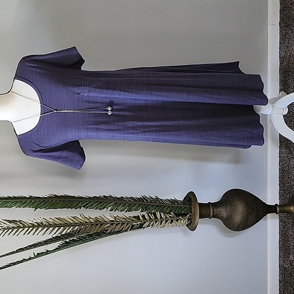 LuLaRoe Dresses & Skirts - LuLaRoe Carly Heathered Purple Hi-low hem T-shirt Dress